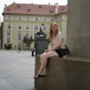 Meet your Posher, Elyse